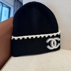 Chic Black and White Beanie Hat